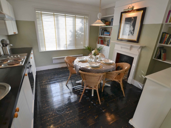 Beehive cottage kitchen dining room