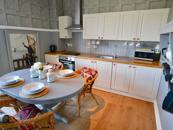 The Observatory kitchen dining room